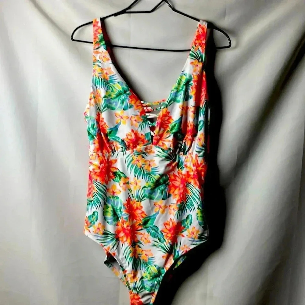 NWT ALLURE WO SIZE 1X ONE PIECE BATHING SUIT‎ VIDID TROPICAL FLORAL DESIGN
